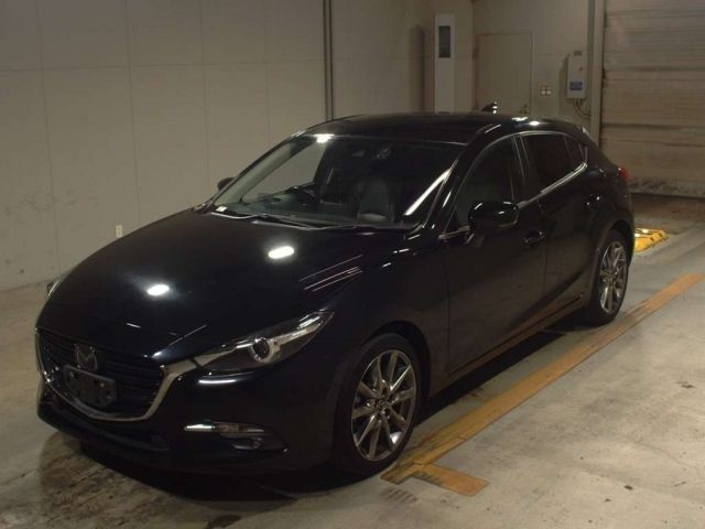 6019 Mazda Axela BMLFS 2016 г. (TAA Kyushu)