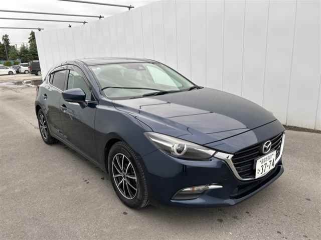 70087 Mazda Axela BM5FS 2016 г. (MIRIVE Saitama)