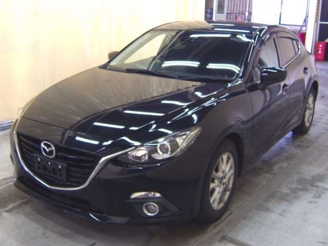 73524 Mazda Axela BM5FS 2015 г. (TAA Tohoku)