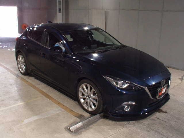 8107 Mazda Axela BM5FS 2015 г. (JU Fukuoka)