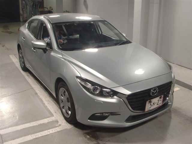 8174 Mazda Axela BM5AP 2018 г. (JU Tokyo)