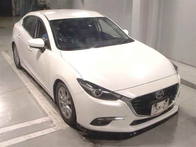 8397 Mazda Axela BM5FP 2016 г. (JU Tokyo)