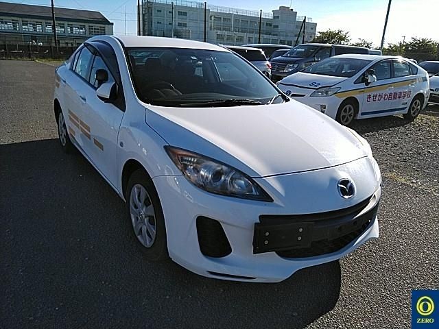 87 Mazda Axela BL6FJ 2013 г. (ZERO Shonan)