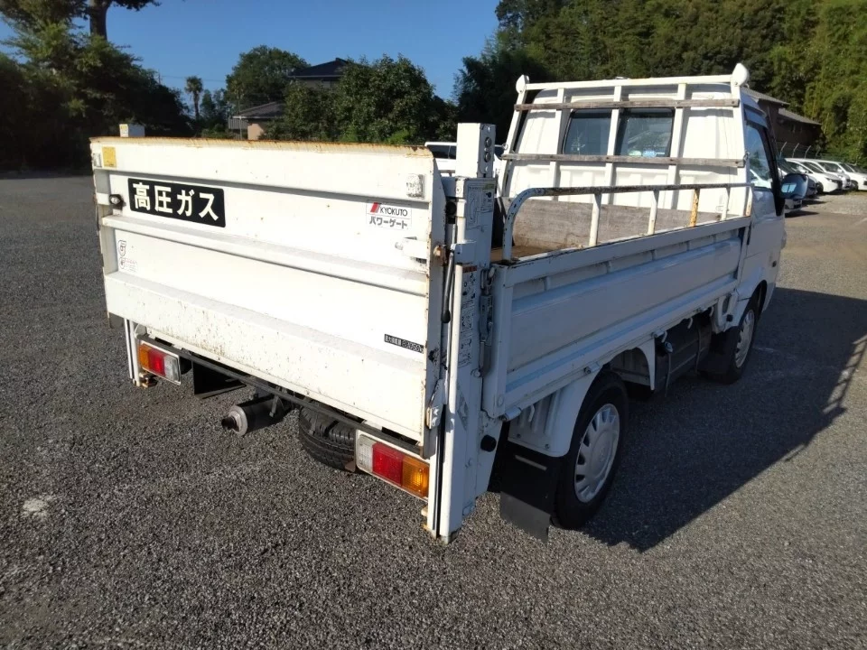 Mazda Bongo SLP2T 2020