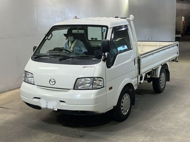 289 Mazda Bongo SLP2T 2017 г. (KCAA Fukuoka)