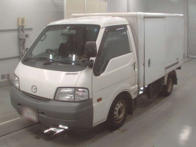 30095 Mazda Bongo SKP2T 2015 г. (CAA Tokyo)