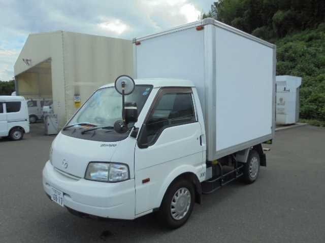 524 Mazda Bongo SLP2T 2016 г. (ORIX Fukuoka Nyusatsu)