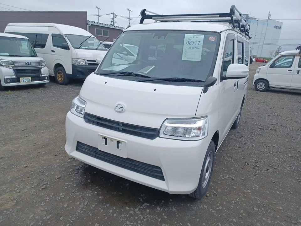 Mazda Bongo S413Z 2022