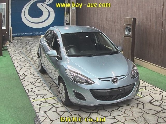 10032 Mazda Demio DE3FS 2013 г. (BAYAUC)