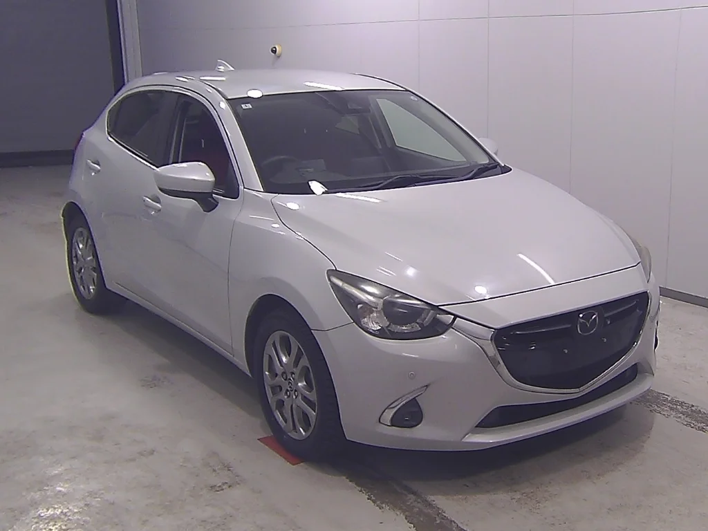Mazda Demio DJ5FS 2018