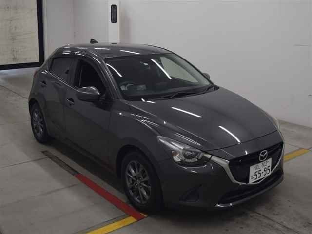 10079 Mazda Demio DJ3FS 2017 г. (MIRIVE Osaka)