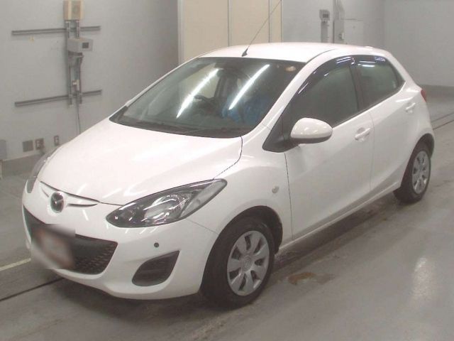 1016 Mazda Demio DE3AS 2013 г. (CAA Tokyo)