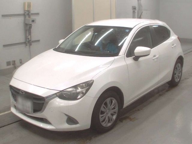 1027 Mazda Demio DJ3FS 2014 г. (CAA Tokyo)