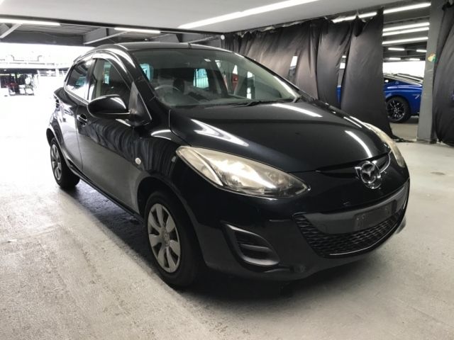 1084 Mazda Demio DE3FS 2013 г. (NISSAN Osaka)