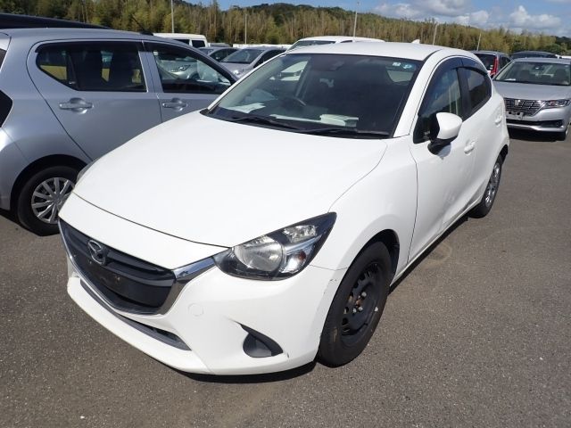 11068 Mazda Demio DJ3FS 2017 г. (AUCNET)