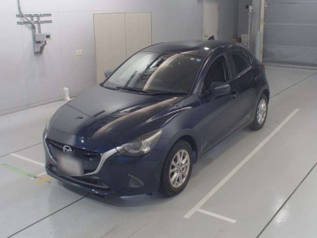 11121 Mazda Demio DJ3FS 2016 г. (CAA Chubu)