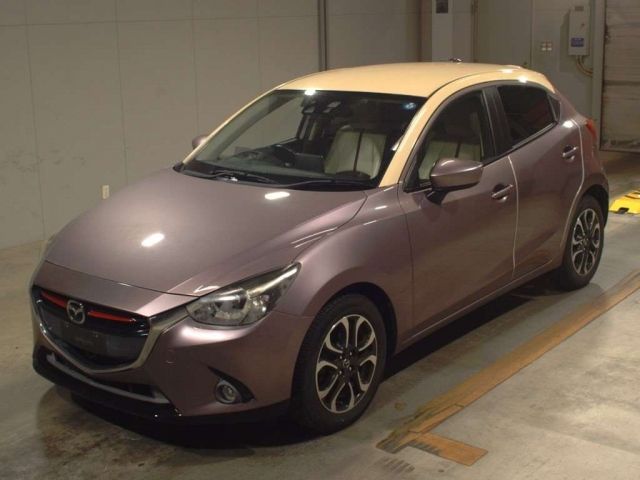 131 Mazda Demio DJ5FS 2014 г. (TAA Kyushu)