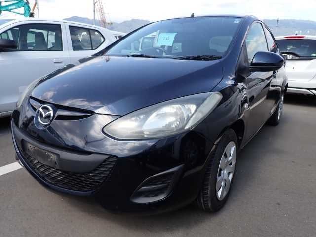 135 Mazda Demio DE3FS 2014 г. (ORIX Kobe Nyusatsu)