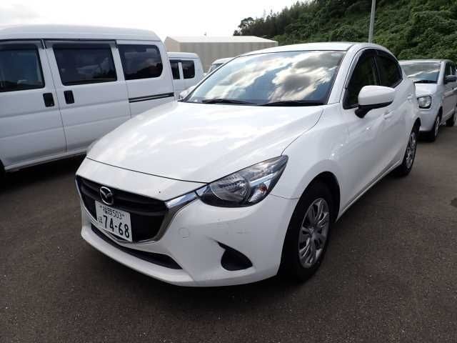 161 Mazda Demio DJ3FS 2017 г. (ORIX Fukuoka Nyusatsu)