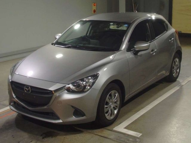 17 Mazda Demio DJ3FS 2016 г. (TAA Hiroshima)