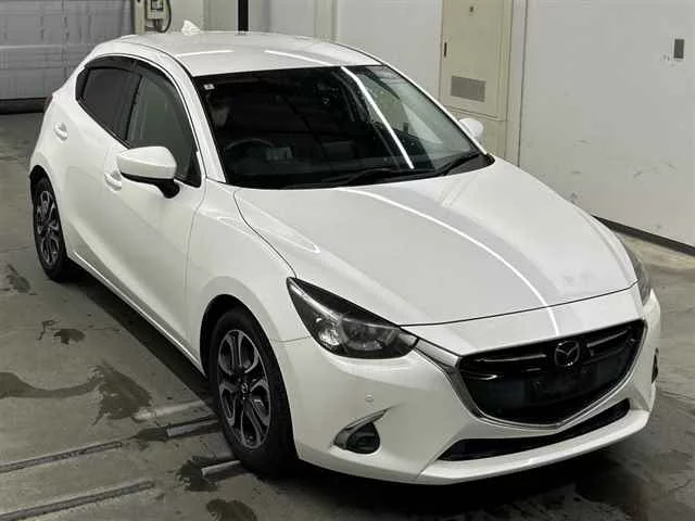 Mazda Demio DJ5FS 2018