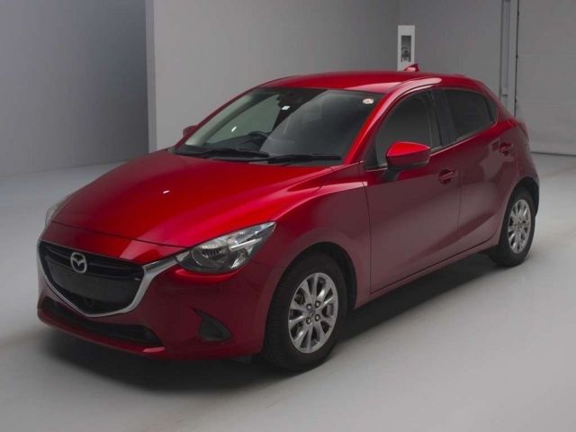 24038 Mazda Demio DJ5FS 2018 г. (TAA Kantou)