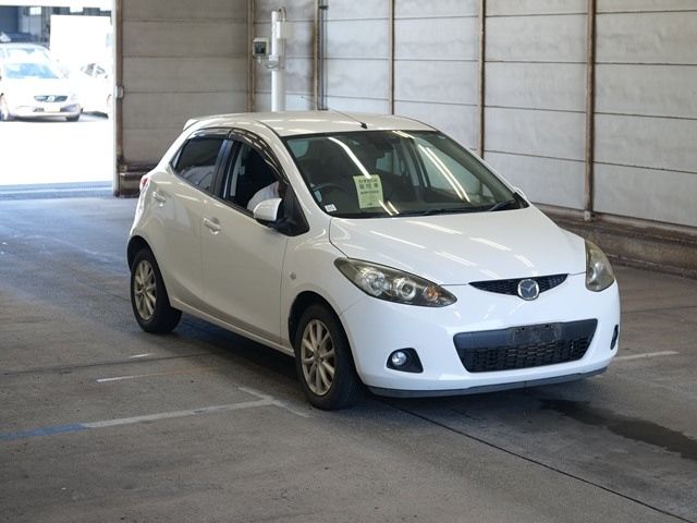 2527 Mazda Demio DE3FS 2011 г. (ARAI Bayside)