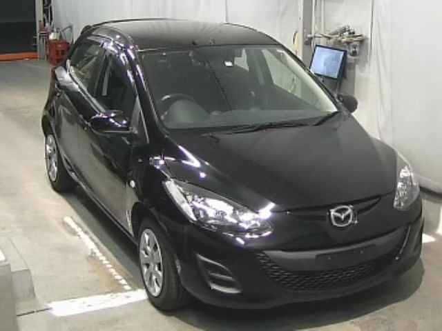 2555 Mazda Demio DEJFS 2013 г. (JU Nagano)