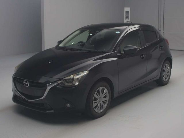 29044 Mazda Demio DJ3FS 2014 г. (TAA Kantou)