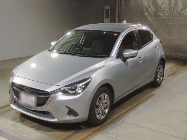 30007 Mazda Demio DJ3FS 2017 г. (TAA Kinki)