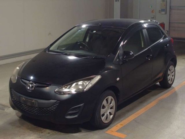 30013 Mazda Demio DE3FS 2012 г. (TAA Minami Kyushu)