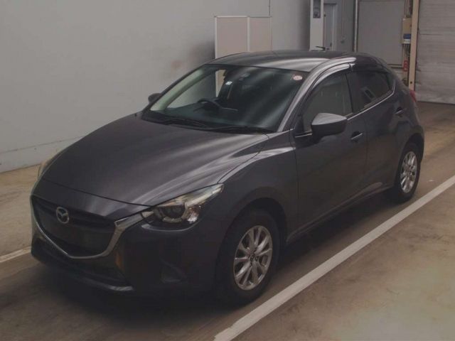 30019 Mazda Demio DJ3AS 2015 г. (TAA Kantou)