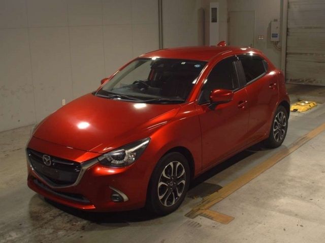 30022 Mazda Demio DJ5FS 2018 г. (TAA Kyushu)