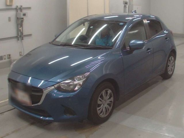 30128 Mazda Demio DJLFS 2019 г. (CAA Tokyo)