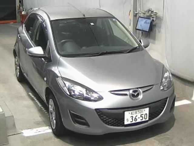 3020 Mazda Demio DEJFS 2013 г. (JU Nagano)