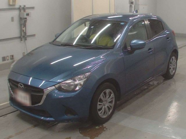 30334 Mazda Demio DJLFS 2019 г. (CAA Tokyo)