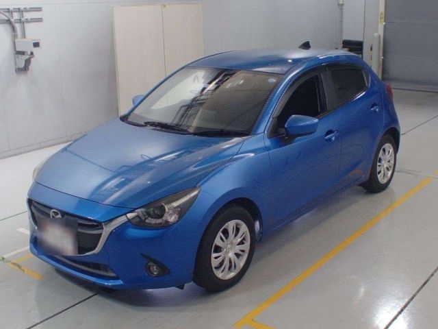 33318 Mazda Demio DJ3FS 2015 г. (CAA Chubu)