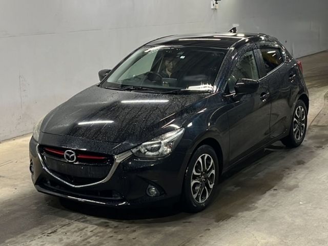 386 Mazda Demio DJ5FS 2015 г. (KCAA Fukuoka)