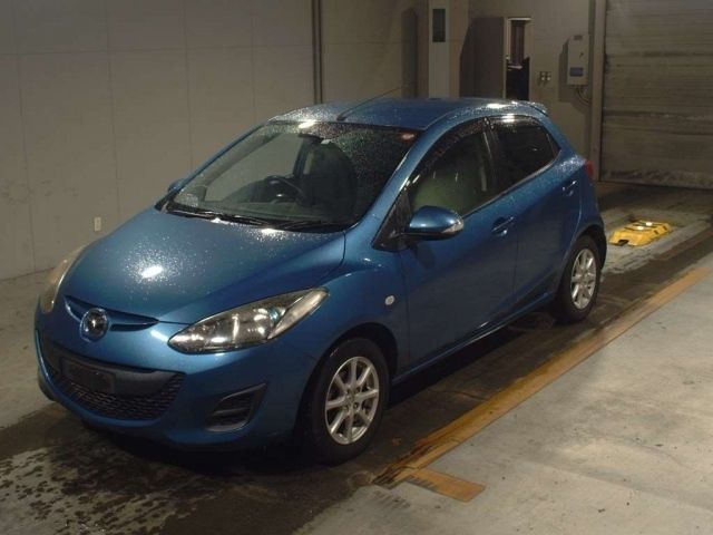 4006 Mazda Demio DEJFS 2012 г. (TAA Kyushu)