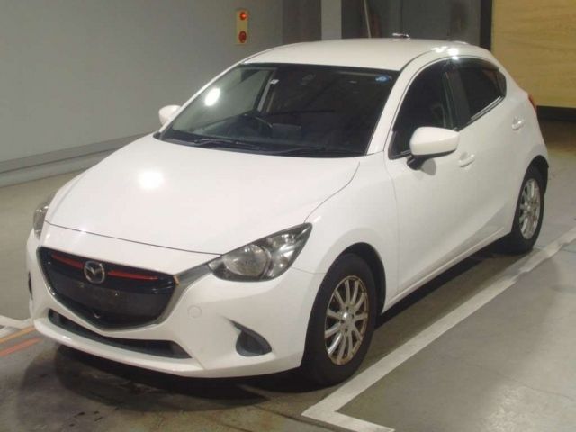 4061 Mazda Demio DJ5FS 2016 г. (TAA Hiroshima)