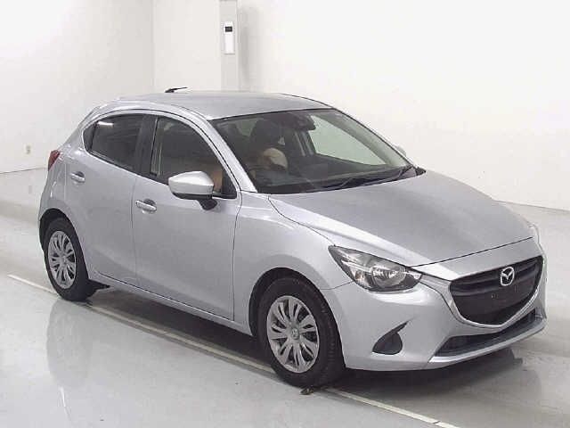 4086 Mazda Demio DJLFS 2018 г. (JU Hiroshima)