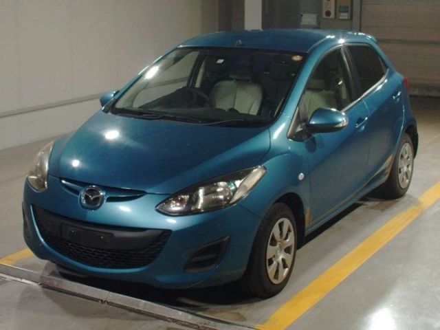 4097 Mazda Demio DEJFS 2012 г. (TAA Shikoku)