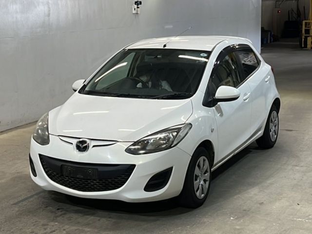 413 Mazda Demio DE3FS 2013 г. (KCAA Fukuoka)