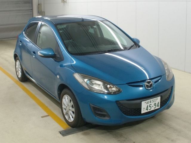 4140 Mazda Demio DEJFS 2013 г. (NAA Nagoya)