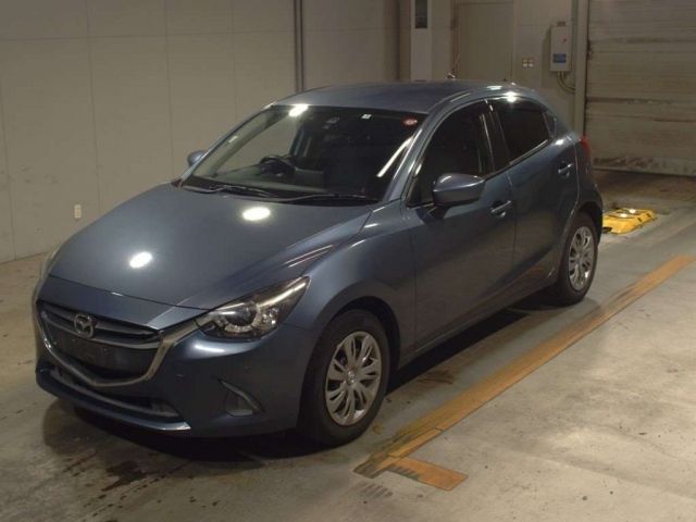 4151 Mazda Demio DJ3FS 2015 г. (TAA Kyushu)