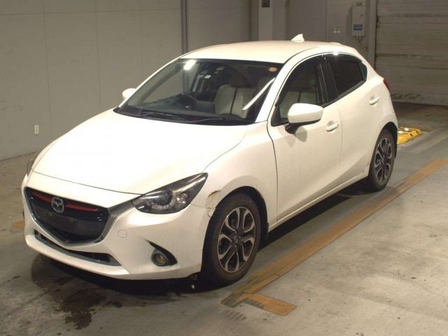 4199 Mazda Demio DJ5FS 2014 г. (TAA Kyushu)