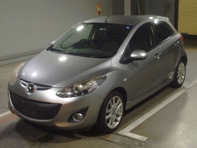 4210 Mazda Demio DE5FS 2012 г. (TAA Hiroshima)