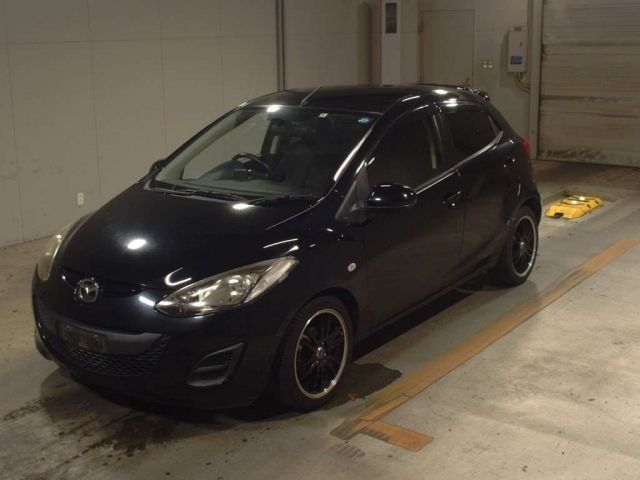 4400 Mazda Demio DE3FS 2014 г. (TAA Kyushu)