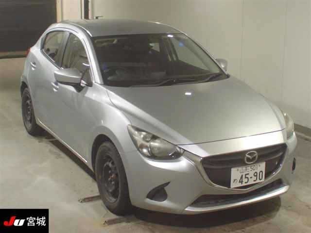 4498 Mazda Demio DJ3AS 2017 г. (JU Miyagi)