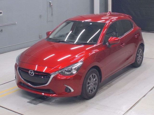 5018 Mazda Demio DJLFS 2018 г. (CAA Gifu)